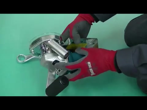 六角ロックナットで締め付ける3