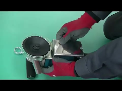 六角ロックナットで締め付ける4